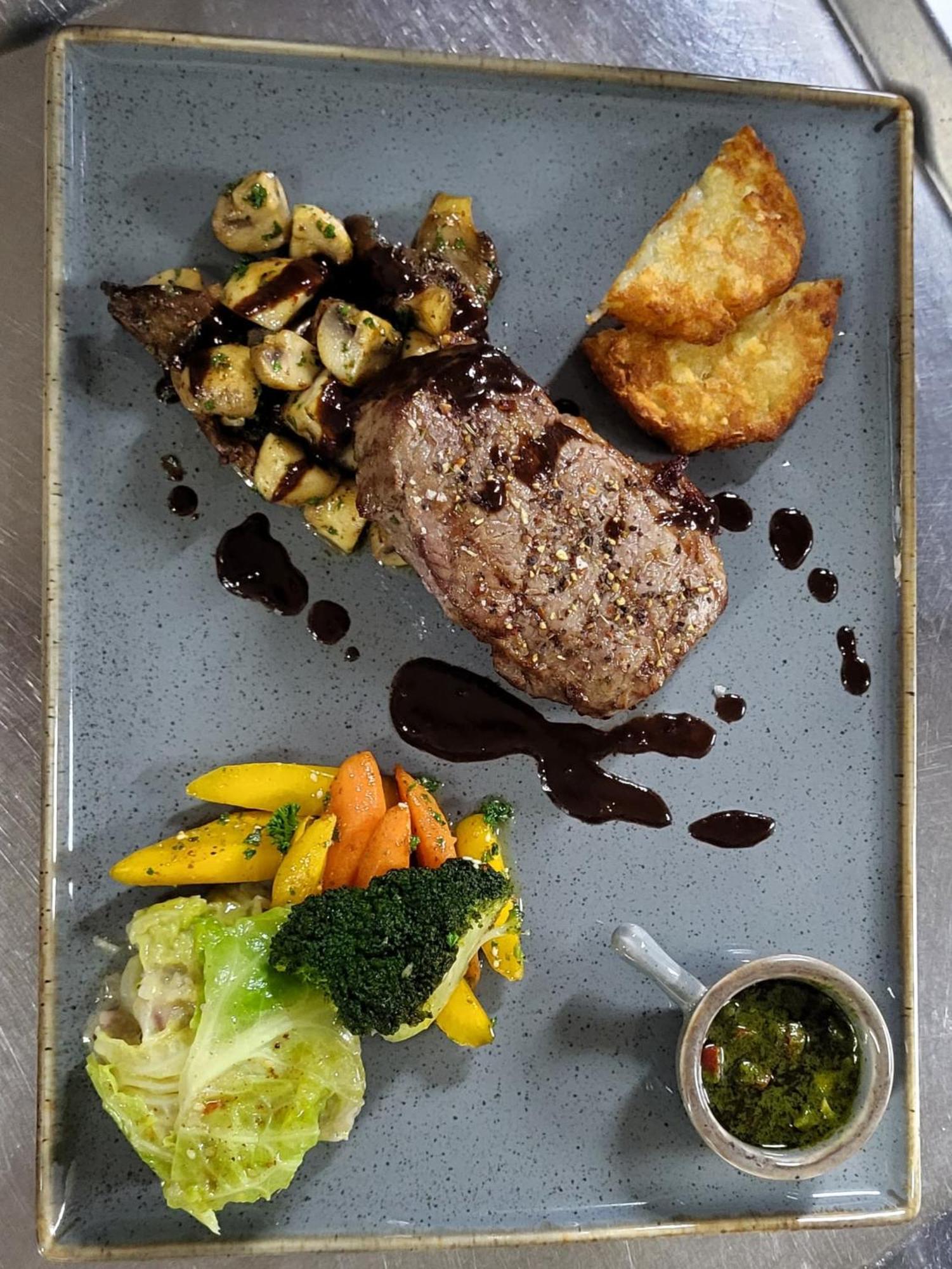 Hotel-Restaurant-Weingut Kapellenhof クロッテン エクステリア 写真