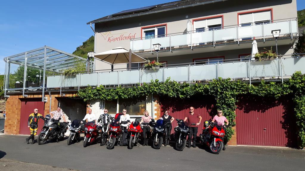 Hotel-Restaurant-Weingut Kapellenhof クロッテン エクステリア 写真
